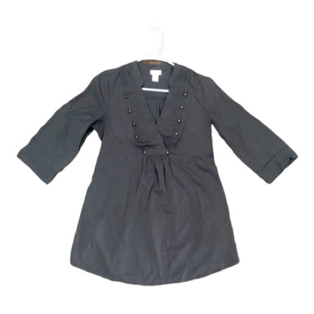 Beautiful grey maternity blouse made of 100% polyester
